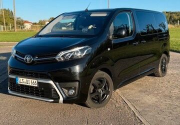 Toyota Proace (Verso) 129.203 km 27.500 &euro; Schwalbach 66773